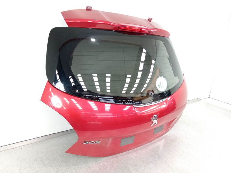 Recambio de porton trasero para peugeot 208 1.2 12v vti referencia OEM IAM   