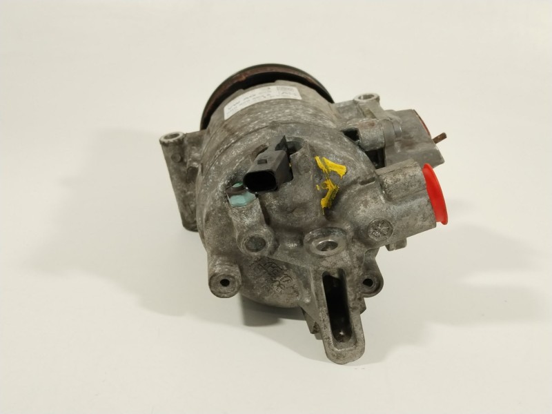 Recambio de compresor aire acondicionado para seat ibiza iv (6j5, 6p1) 1.6 tdi referencia OEM IAM 5N0820803A  