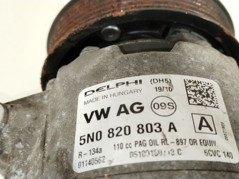 Recambio de compresor aire acondicionado para seat ibiza iv (6j5, 6p1) 1.6 tdi referencia OEM IAM 5N0820803A  