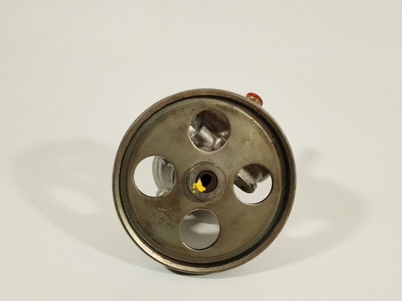 Recambio de bomba direccion para peugeot 306 hatchback (7a, 7c, n3, n5) 1.6 referencia OEM IAM 9632334880  