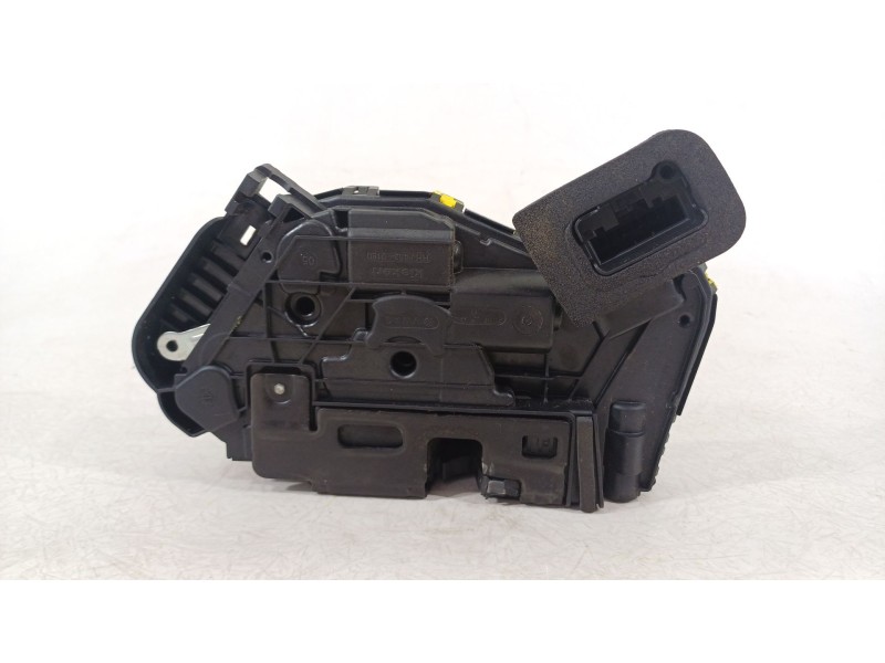 Recambio de cerradura puerta delantera derecha para seat arona (kj7, kjp) 1.0 tsi referencia OEM IAM 5TB837016C  