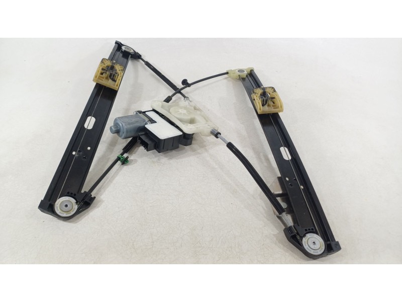 Recambio de elevalunas delantero derecho para seat arona (kj7, kjp) 1.0 tsi referencia OEM IAM 6F0837462C  