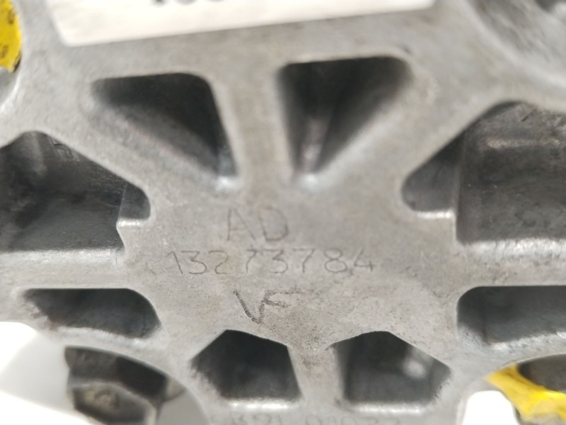 Recambio de bomba direccion para opel insignia a (g09) 2.0 cdti (68) referencia OEM IAM 13273784  55563329