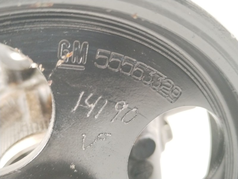 Recambio de bomba direccion para opel insignia a (g09) 2.0 cdti (68) referencia OEM IAM 13273784  55563329