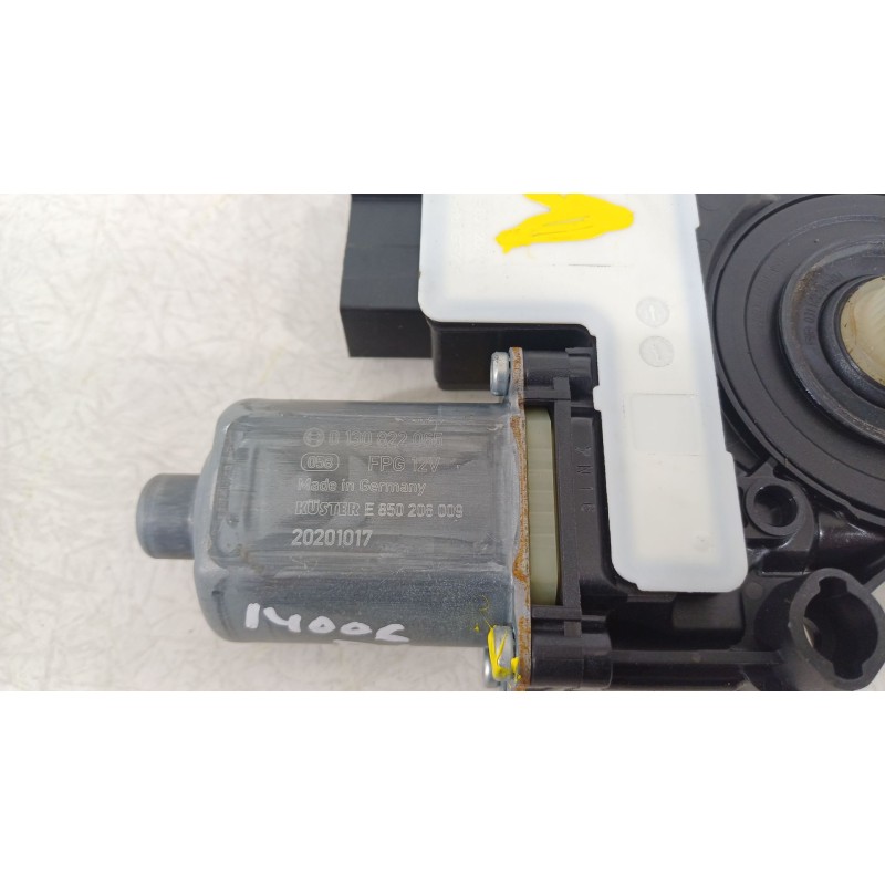 Recambio de motor elevalunas delantero izquierdo para seat arona (kj7, kjp) 1.0 tsi referencia OEM IAM 2Q1959405B  