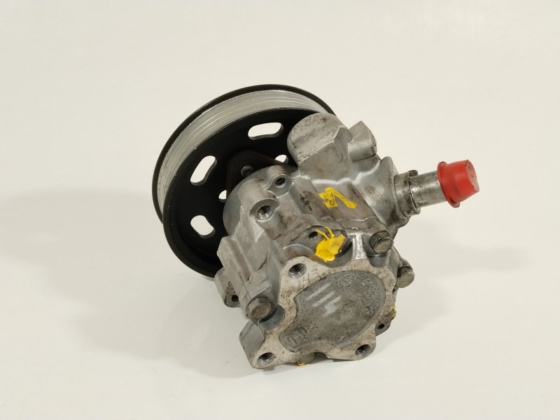 Recambio de bomba direccion para audi a4 berlina (8e) 1.9 tdi (96kw) referencia OEM IAM   