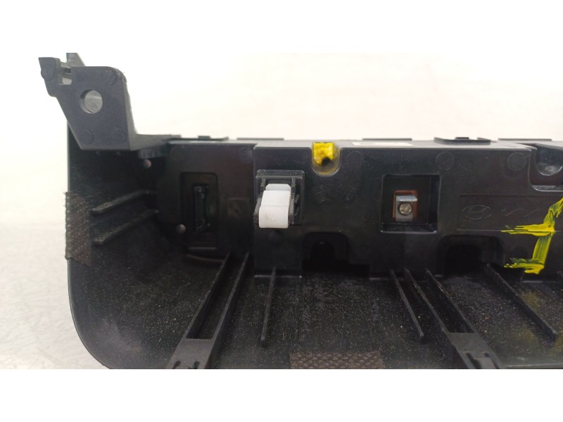 Recambio de mando climatizador para kia niro (de) 1.6 gdi hybrid referencia OEM IAM 96540AT000FHV  