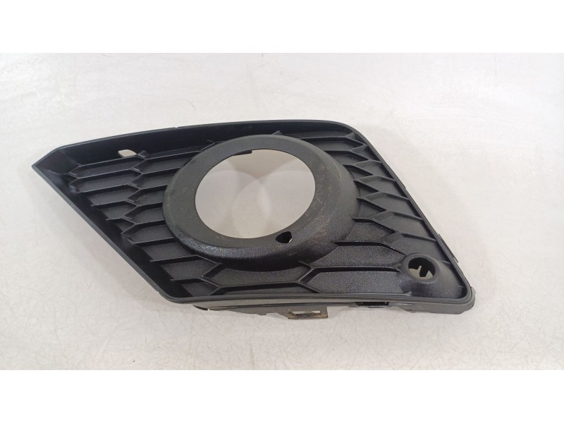 Recambio de rejilla paragolpes izquierda para seat arona (kj7, kjp) 1.0 tsi referencia OEM IAM 6F9853665E  