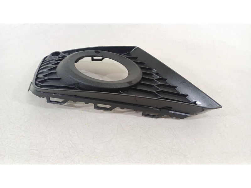 Recambio de rejilla paragolpes izquierda para seat arona (kj7, kjp) 1.0 tsi referencia OEM IAM 6F9853665E  