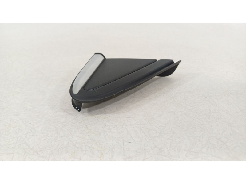 Recambio de moldura para seat arona (kj7, kjp) 1.0 tsi referencia OEM IAM 6F9853274F  