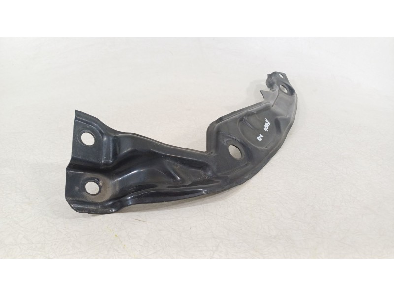 Recambio de travesaño superior para seat arona (kj7, kjp) 1.0 tsi referencia OEM IAM 6F9805932  