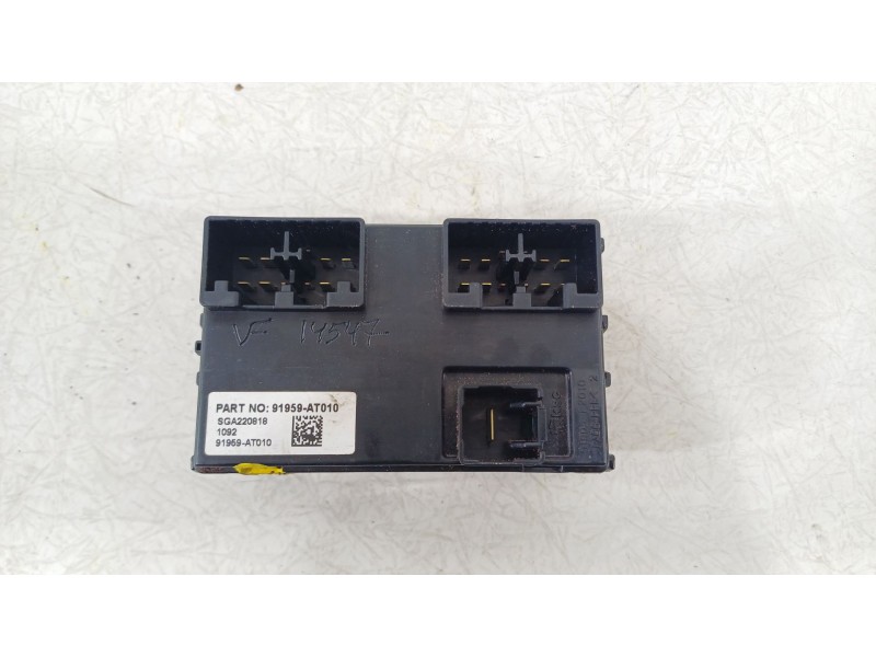 Recambio de caja reles / fusibles para kia niro (de) 1.6 gdi hybrid referencia OEM IAM 91959AT010  