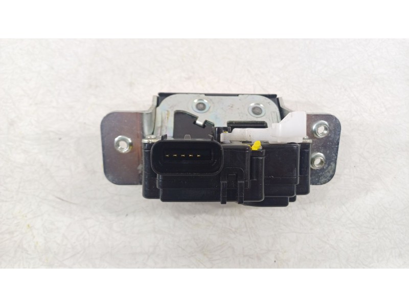 Recambio de cerradura maletero / porton para kia niro (de) 1.6 gdi hybrid referencia OEM IAM 81800AT000  