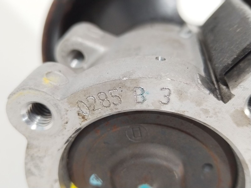 Recambio de bomba direccion para ssangyong rexton 2.9 td gls referencia OEM IAM 1614604680  