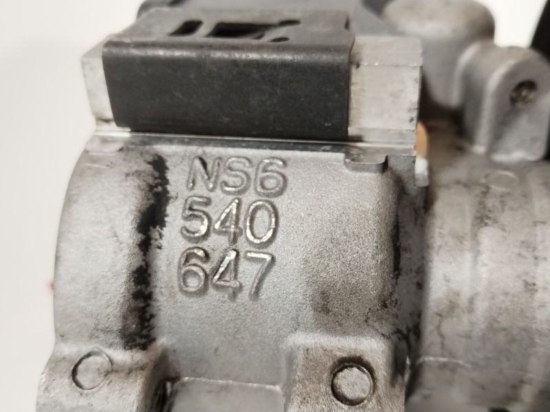 Recambio de bomba direccion para ssangyong rexton 2.9 td gls referencia OEM IAM 1614604680  