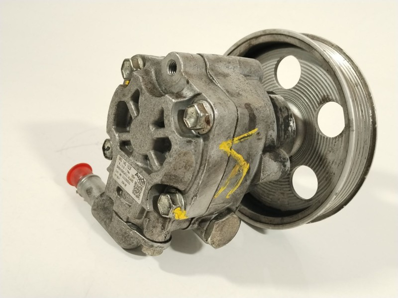 Recambio de bomba direccion para audi a4 ber. (b8) básico referencia OEM IAM 8K0145153F  