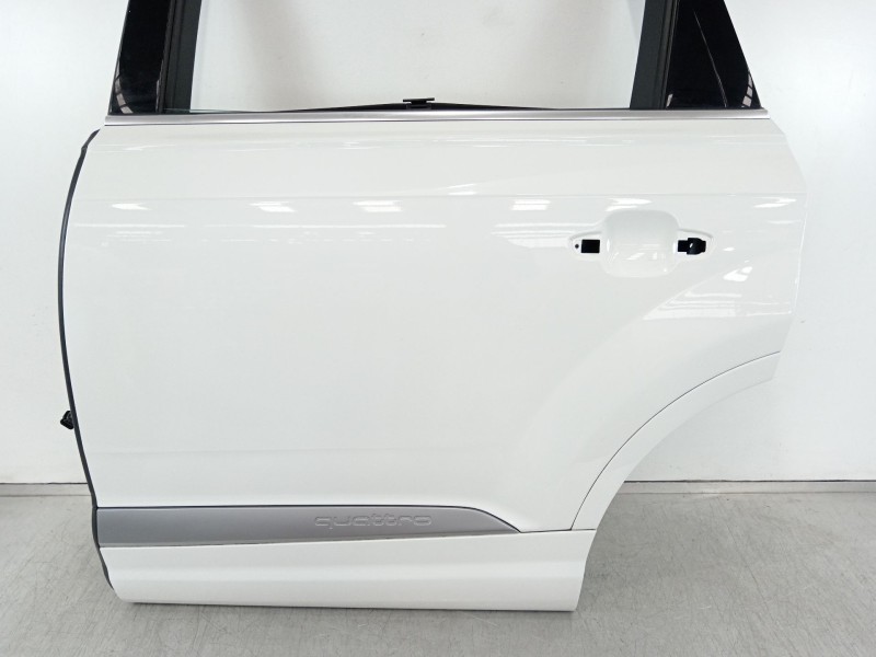 Recambio de puerta trasera izquierda para audi q7 (4mb, 4mg, 4mq) 3.0 tdi quattro referencia OEM IAM   
