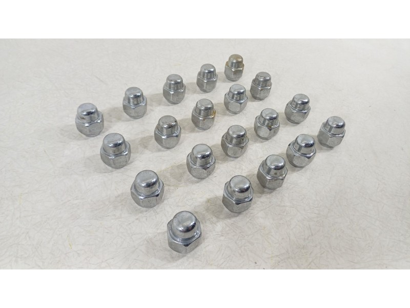 Recambio de tornillos rueda para kia niro (de) 1.6 gdi hybrid referencia OEM IAM 5295014140  