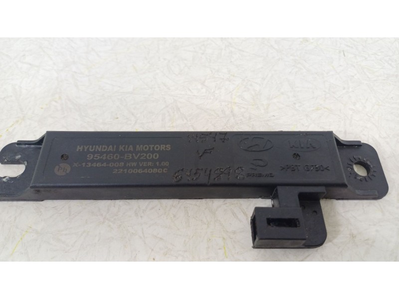 Recambio de antena para kia niro (de) 1.6 gdi hybrid referencia OEM IAM 95460BV200  