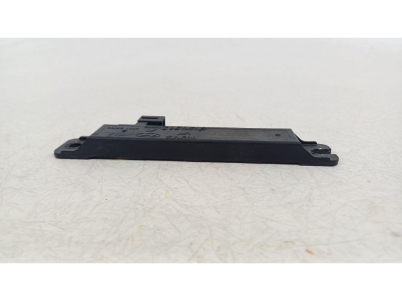 Recambio de antena para kia niro (de) 1.6 gdi hybrid referencia OEM IAM 95460BV200  