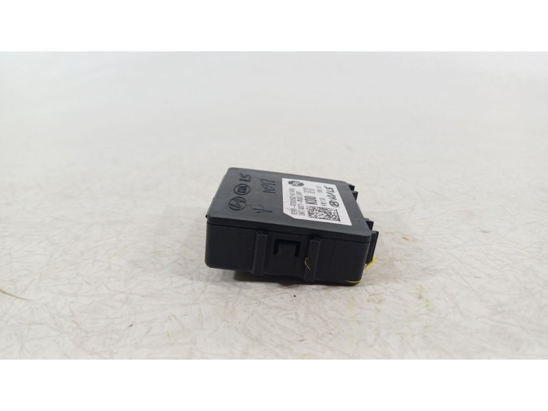 Recambio de modulo electronico para kia niro (de) 1.6 gdi hybrid referencia OEM IAM 92900AT000  