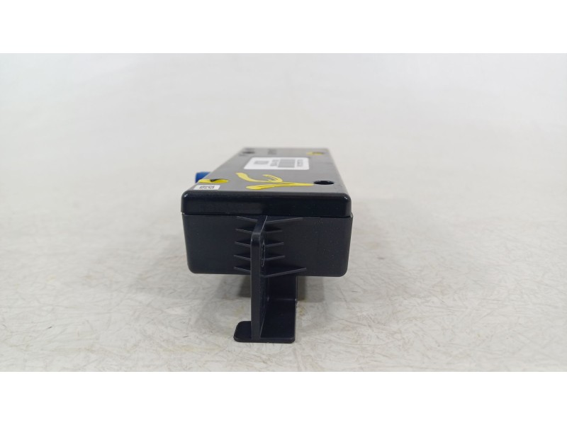 Recambio de antena para kia niro (de) 1.6 gdi hybrid referencia OEM IAM 96240AT000  