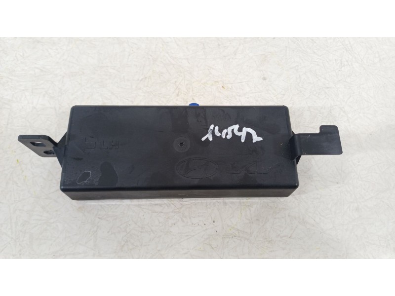 Recambio de antena para kia niro (de) 1.6 gdi hybrid referencia OEM IAM 96240AT000  