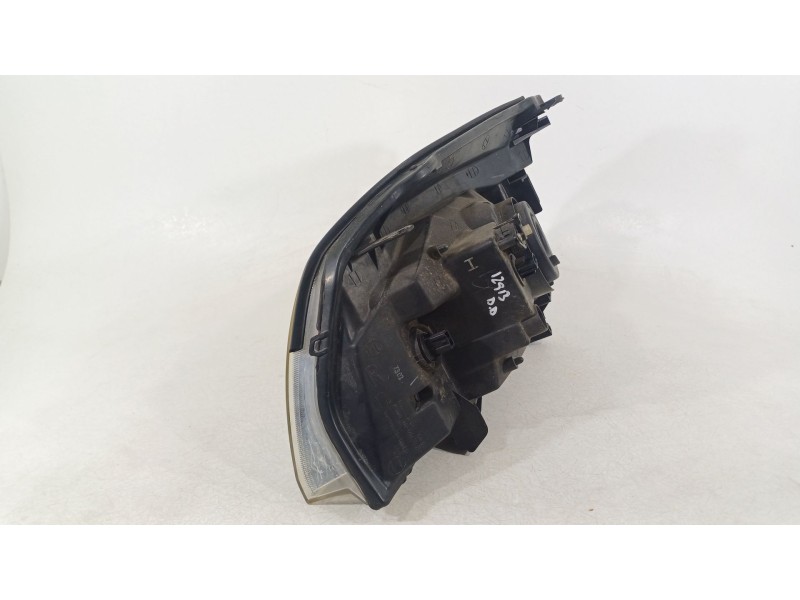Recambio de faro derecho para nissan x-trail (t30) comfort referencia OEM IAM 260108H925  