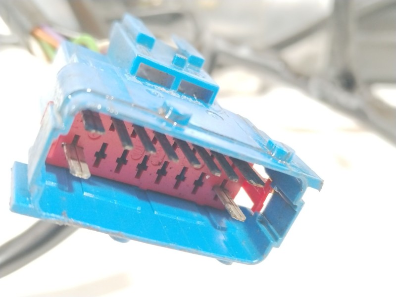Recambio de motor techo electrico para peugeot 307 cc (s1) 2.0 referencia OEM IAM 8446S4  0562130106