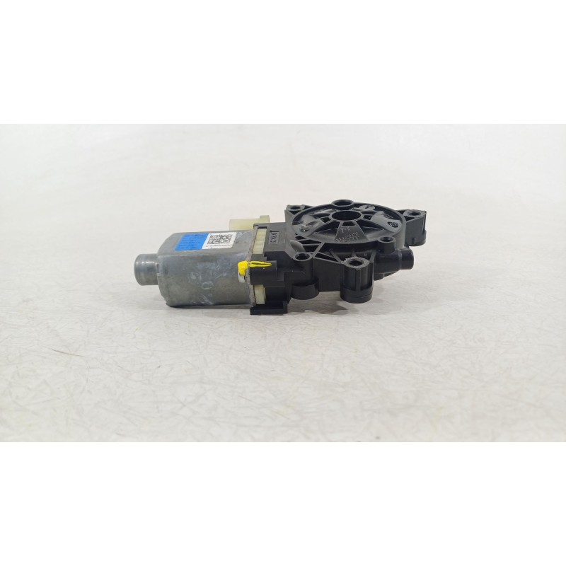 Recambio de motor elevalunas trasero izquierdo para kia niro (de) 1.6 gdi hybrid referencia OEM IAM 83450AT000  