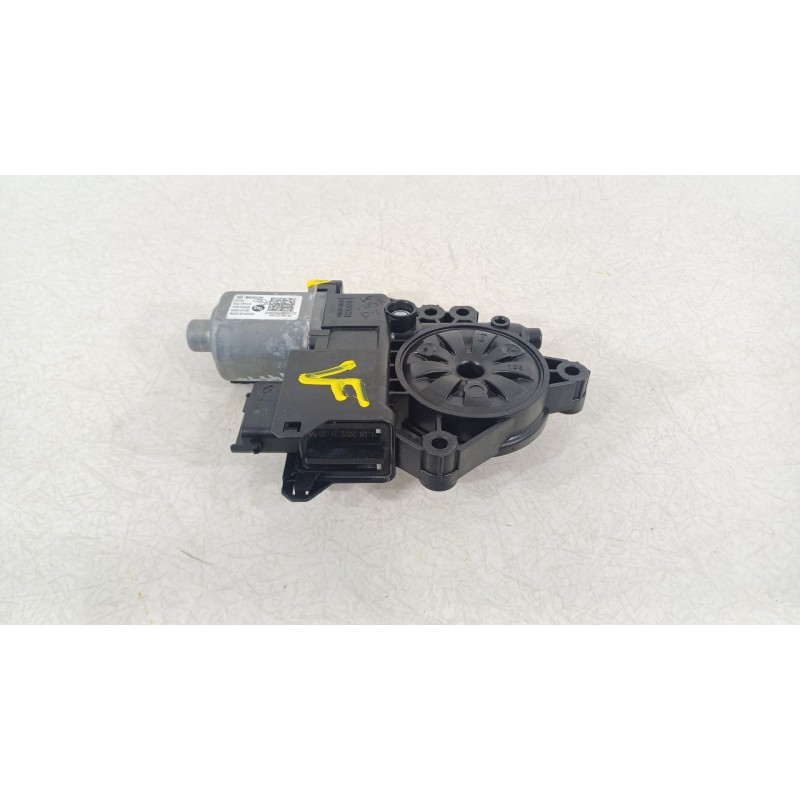 Recambio de motor elevalunas delantero izquierdo para kia niro (de) 1.6 gdi hybrid referencia OEM IAM 82450AT100  