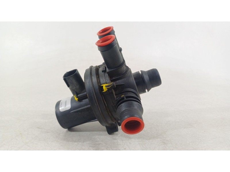 Recambio de bomba agua para opel ampera (r12) ev 150 referencia OEM IAM 22830924  