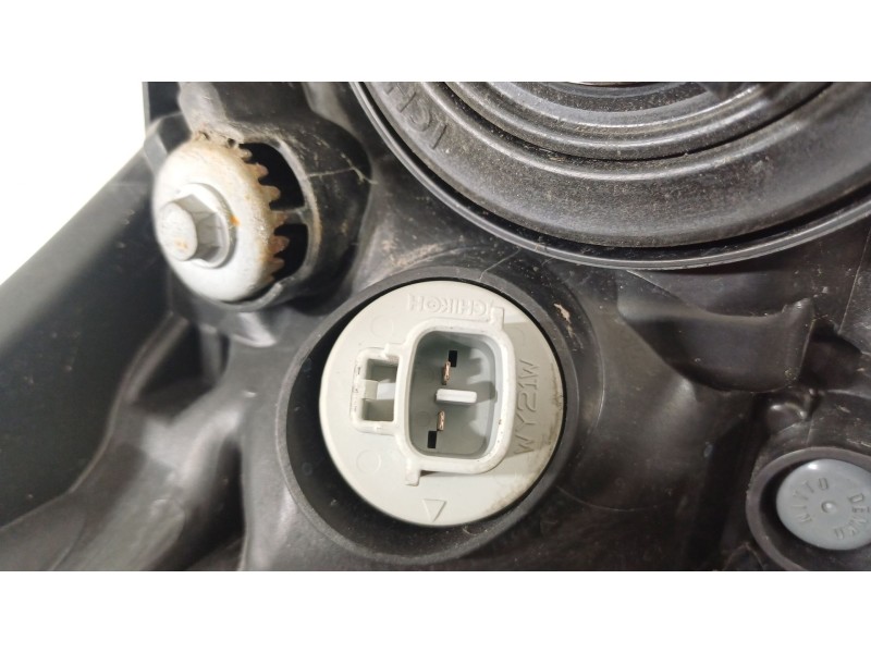 Recambio de faro izquierdo para toyota rav 4 iii (_a3_) 2.2 d (ala35_) referencia OEM IAM 8117042500  