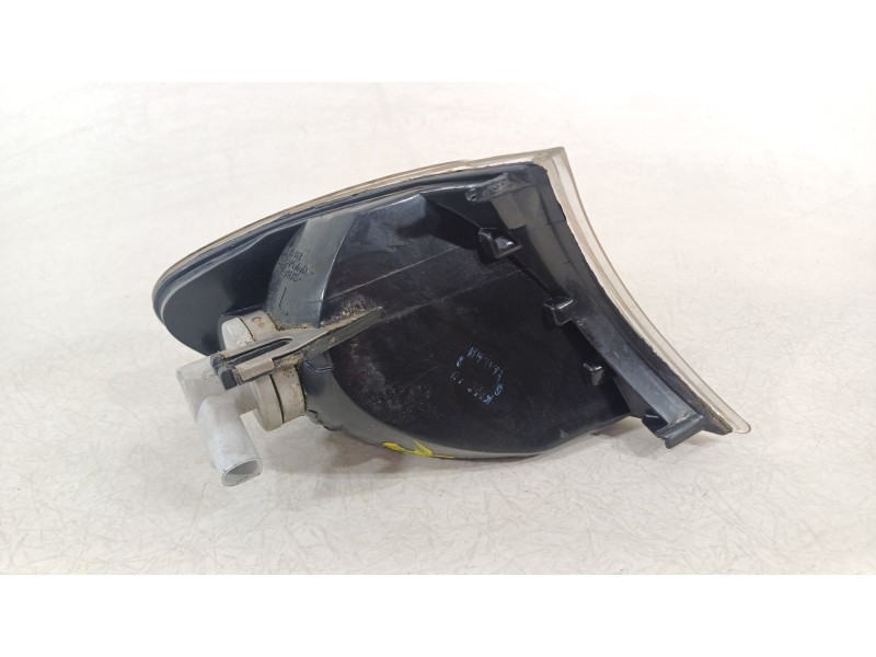 Recambio de piloto delantero izquierdo para bmw 3 (e46) 320 d referencia OEM IAM 63137165848  