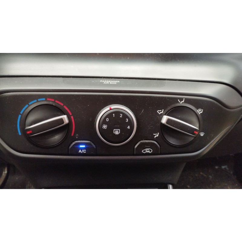 Recambio de mando calefaccion / aire acondicionado para hyundai i20 iii (bc3, bi3) 1.2 referencia OEM IAM 97250Q0010  97250Q0010