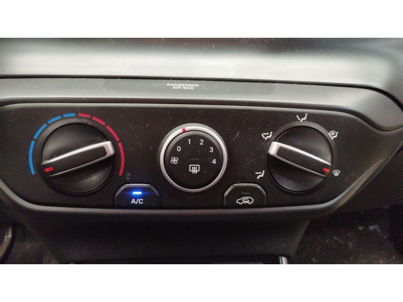 Recambio de mando calefaccion / aire acondicionado para hyundai i20 iii (bc3, bi3) 1.2 referencia OEM IAM 97250Q0010  97250Q0010