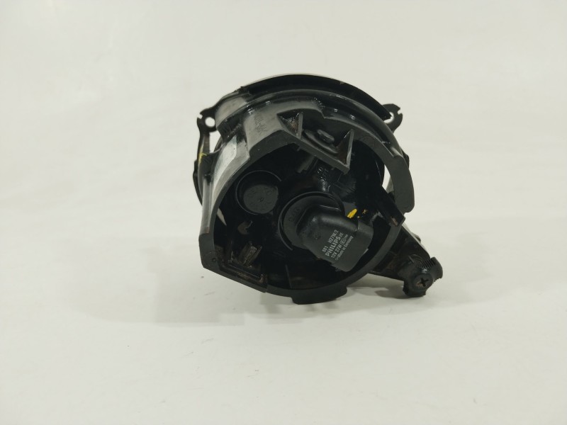 Recambio de faro antiniebla derecho para ssangyong actyon i 200 xdi 4wd referencia OEM IAM 8320221001  