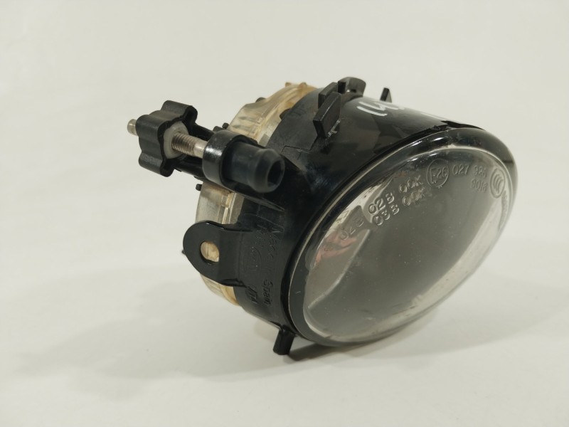 Recambio de faro antiniebla derecho para seat ibiza iv (6j5, 6p1) 1.6 tdi referencia OEM IAM 6J0941702B  