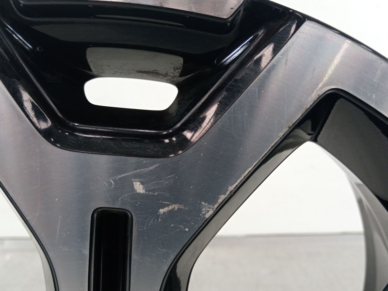 Recambio de llanta para dacia duster ii sl 2019 referencia OEM IAM 403006285R  
