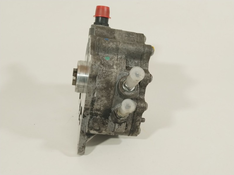 Recambio de depresor freno / bomba vacio para audi a3 (8p1) 2.0 tdi 16v referencia OEM IAM 03G145209D  