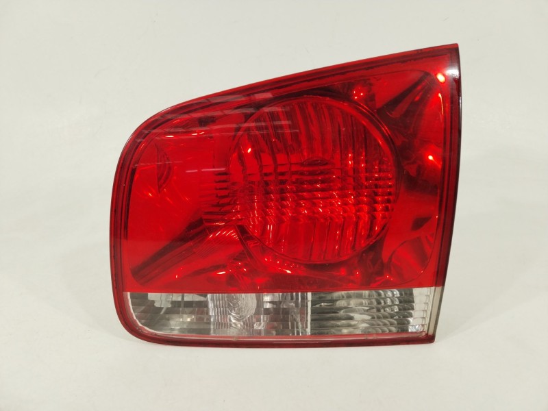 Recambio de piloto trasero derecho en porton para volkswagen touareg (7la) tdi r5 referencia OEM IAM 7L6945094H  