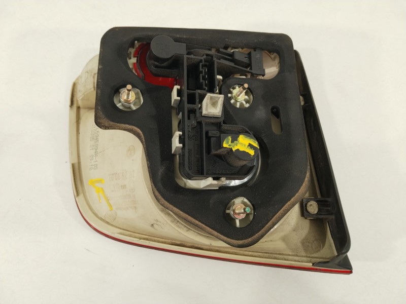 Recambio de piloto trasero derecho en porton para volkswagen touareg (7la) tdi r5 referencia OEM IAM 7L6945094H  