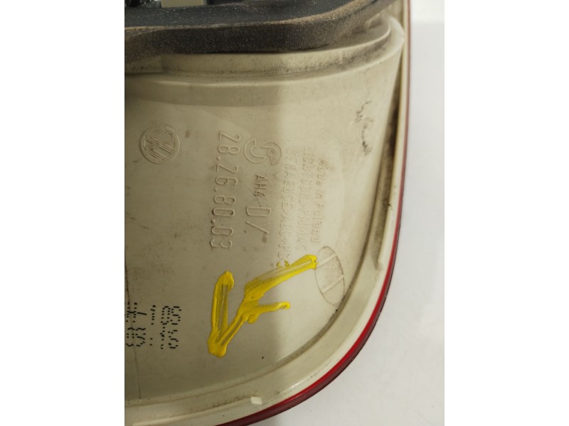 Recambio de piloto trasero derecho en porton para volkswagen touareg (7la) tdi r5 referencia OEM IAM 7L6945094H  