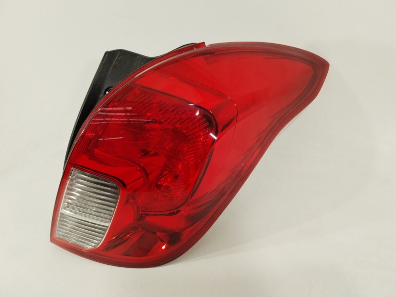 Recambio de piloto trasero derecho para opel mokka x 120 aniversario start/stop referencia OEM IAM 42599463  