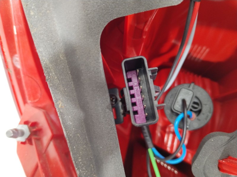 Recambio de piloto trasero derecho para opel mokka x 120 aniversario start/stop referencia OEM IAM 42599463  