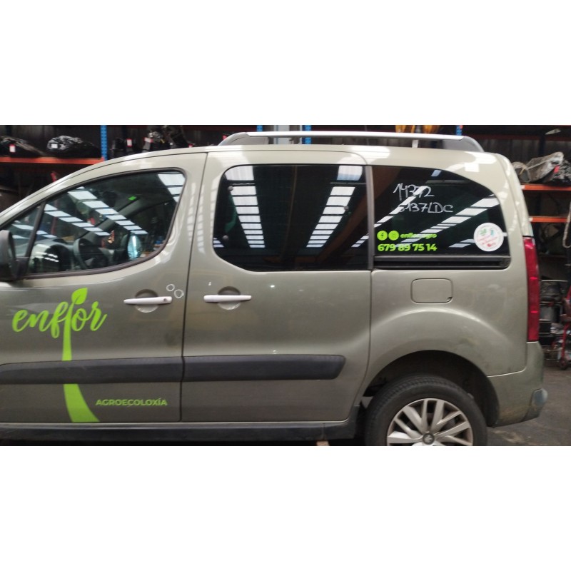 Recambio de puerta lateral corredera izquierda para peugeot partner tepee 1.6 hdi referencia OEM IAM   