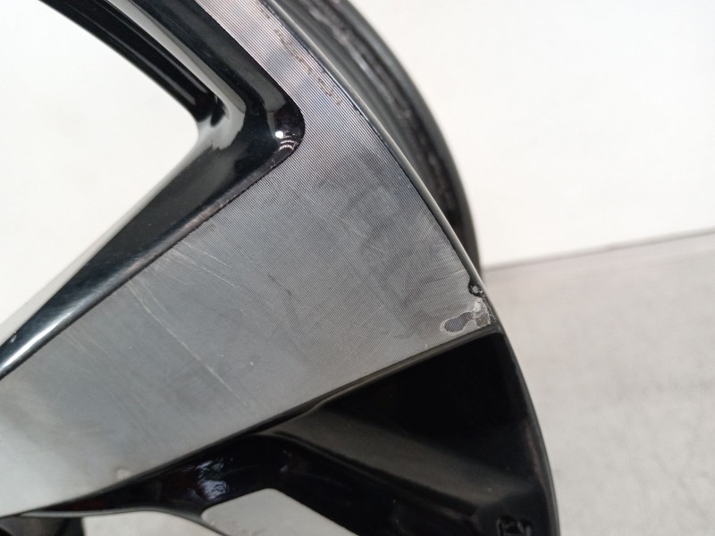Recambio de llanta para nissan qashqai (j11) acenta referencia OEM IAM N88901  