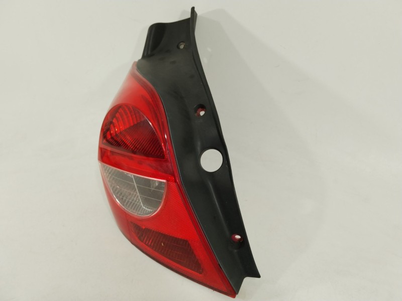 Recambio de piloto trasero izquierdo para renault clio iii exception referencia OEM IAM 8200459962  