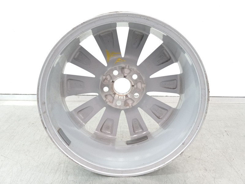 Recambio de llanta para seat arona xperience referencia OEM IAM 6F9601025  