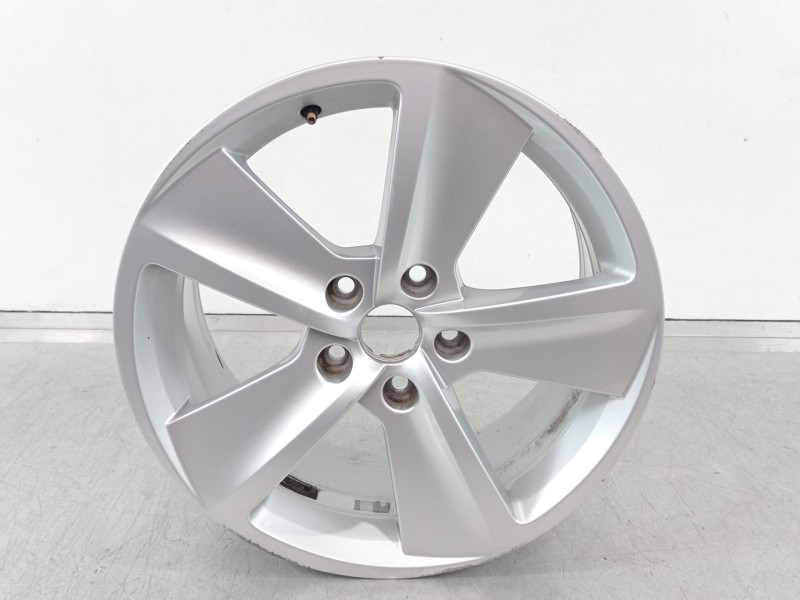 Recambio de llanta para seat leon (5f1) fr referencia OEM IAM 5F0601025  